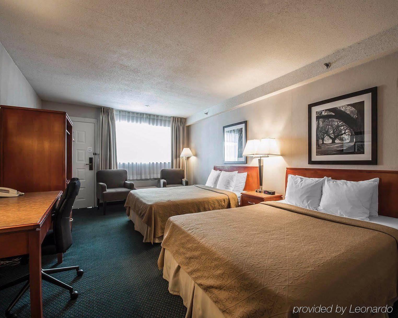 Art Infiniti Hotel Pitt Meadows Dış mekan fotoğraf